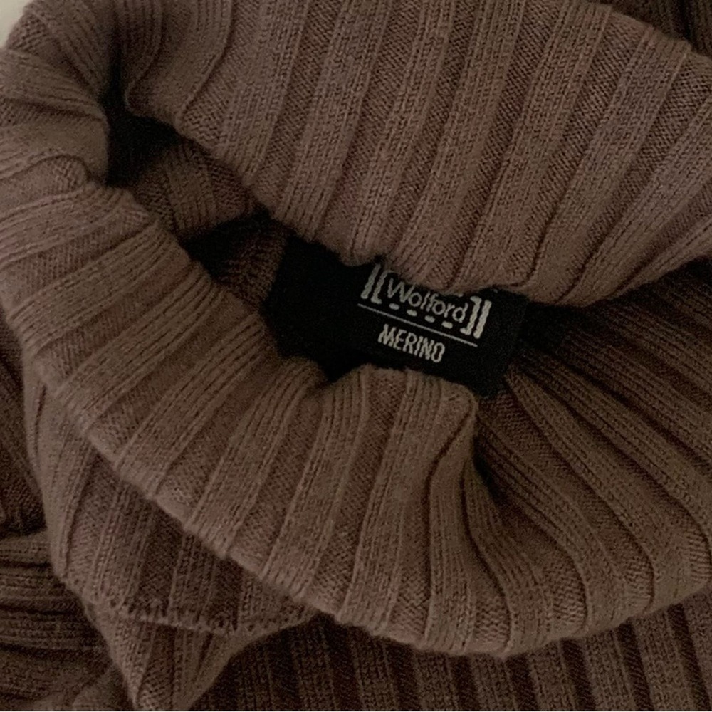 Wolford Merino Wool Turtleneck Ribbed Sweater - Picture 6 of 13